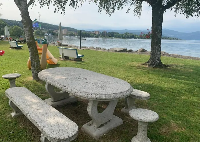 Casa In Riva Al Lago Diletta Spiti